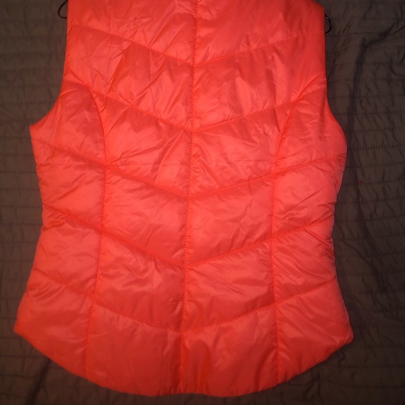 Aeropostale Vest - Picture 2 of 4